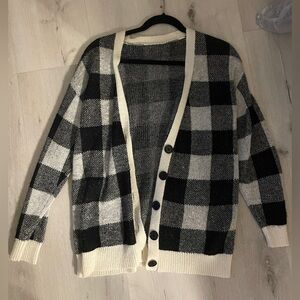 Wild Fable - Black and white knit checkered cardigan